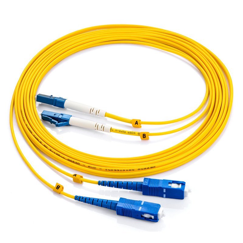 长飞光纤光缆涨超15% 公司A股涨停 AI算力近期迎密布催化