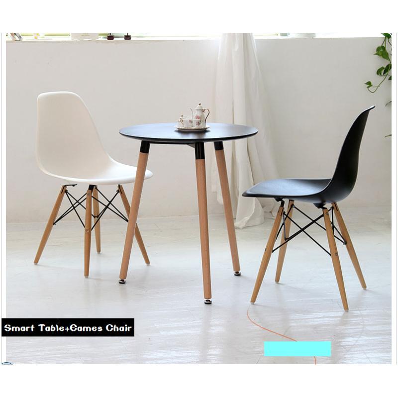 迈亚家具 洽谈圆桌椅组合实木宜家北欧休闲简约白色咖啡方桌小圆台餐书桌子 伊姆斯塑料椅红色.