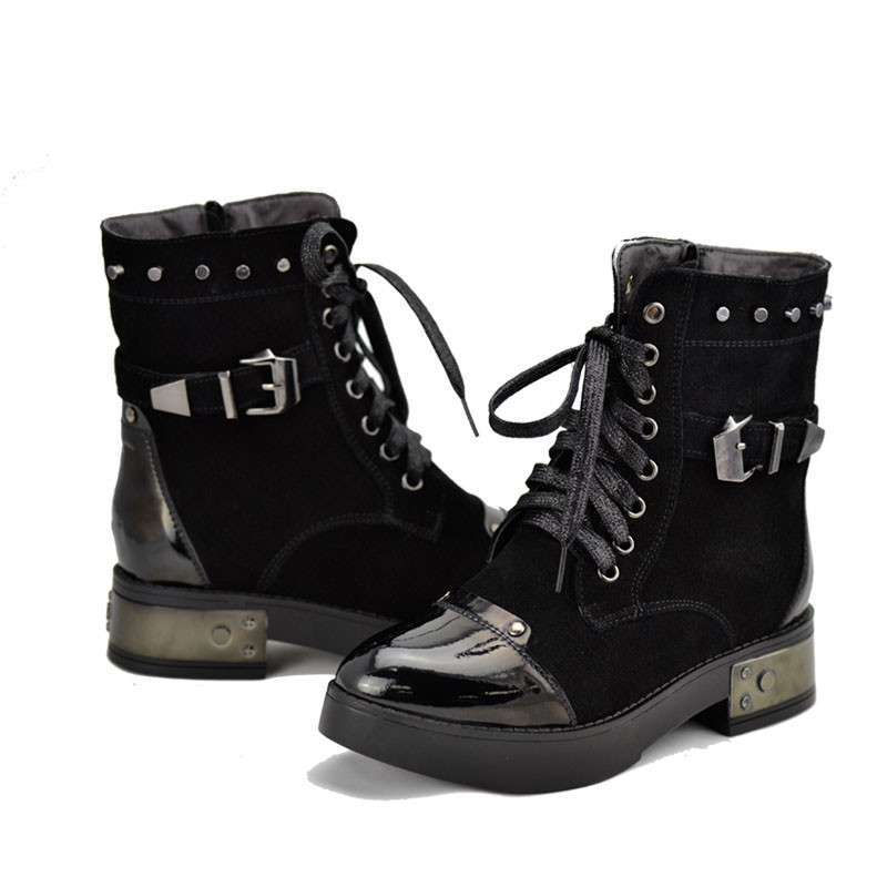 太有财2013时尚流行女士马丁靴 女士靴子黑色