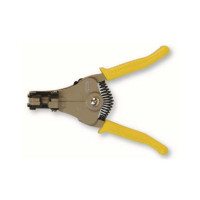 ●产品特征： ·刀杆是CRV铬钒钢材质 ·内含工具规格：3件十字：#1×100, #2×100, #2×150mm 3件