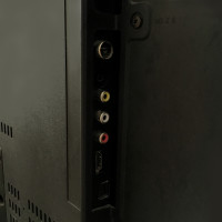 LCD-52LX765A和创维(Skyworth) 42D9 42英寸