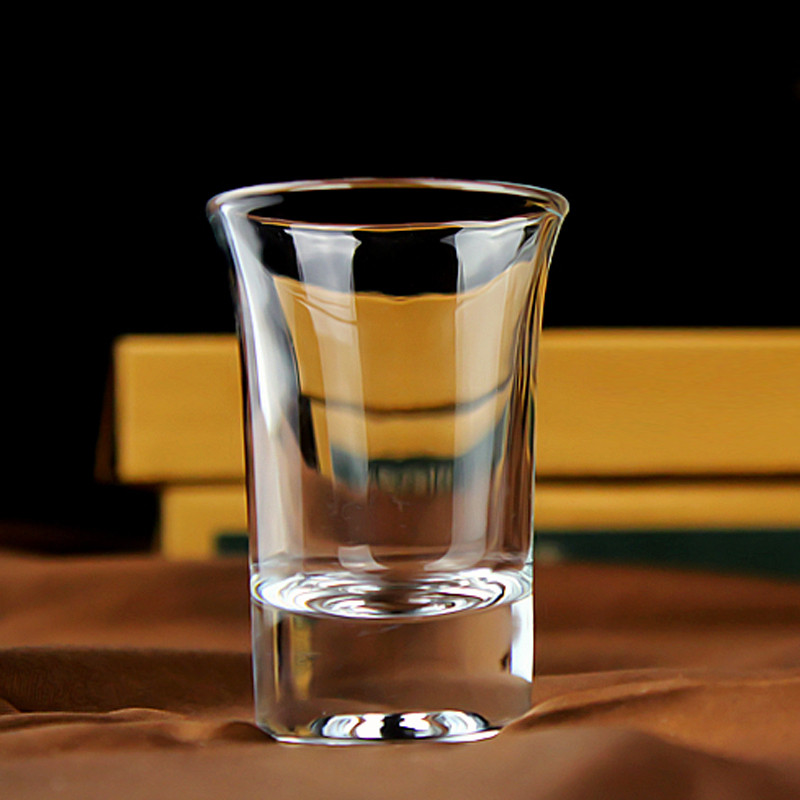 酒杯 酒具 透明玻璃杯 一口小号高脚杯 白酒杯 茅台杯 烈酒杯 云吞杯