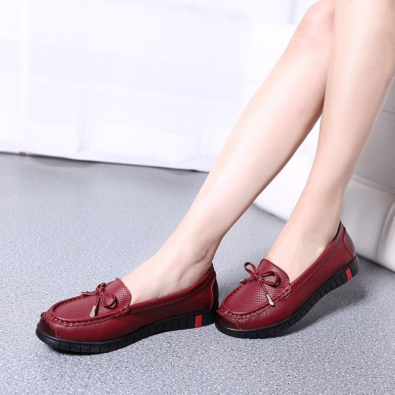 鄂尔犀牛 夏天新款打眼透气女士蝴蝶结豆豆皮