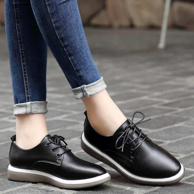 白色小皮鞋女平底英伦风女鞋复古学生休闲鞋百搭单鞋日韩潮鞋时尚波鞋