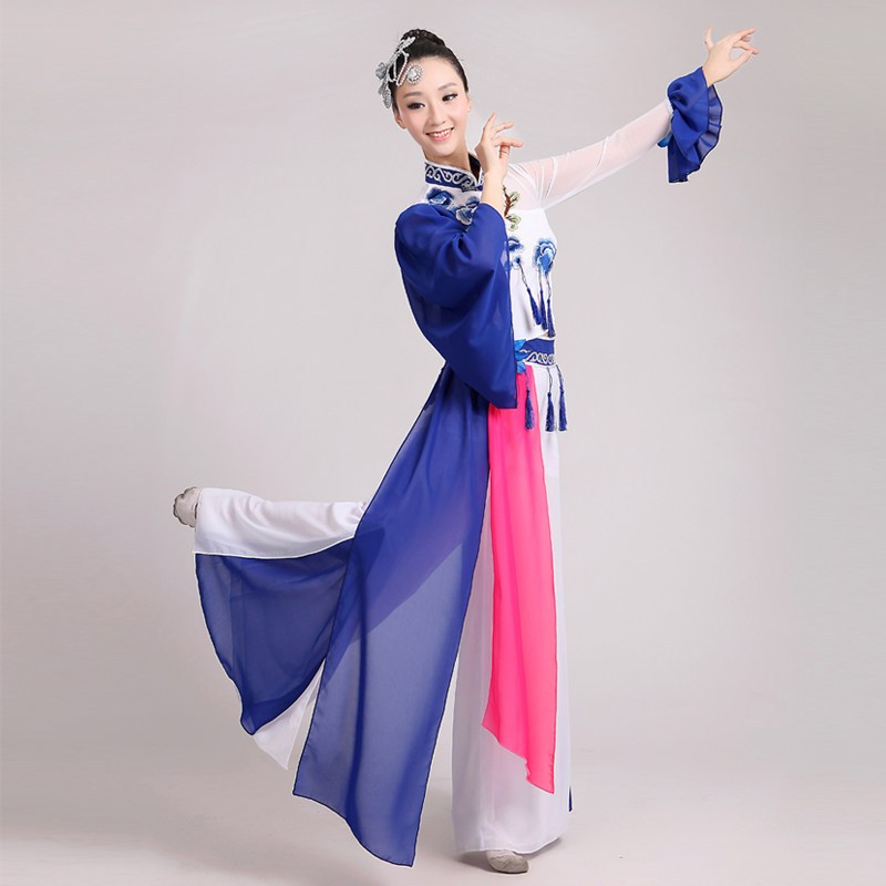 2017新款秧歌服古典扇子舞表演服民族舞台装舞蹈古装服装演出服女