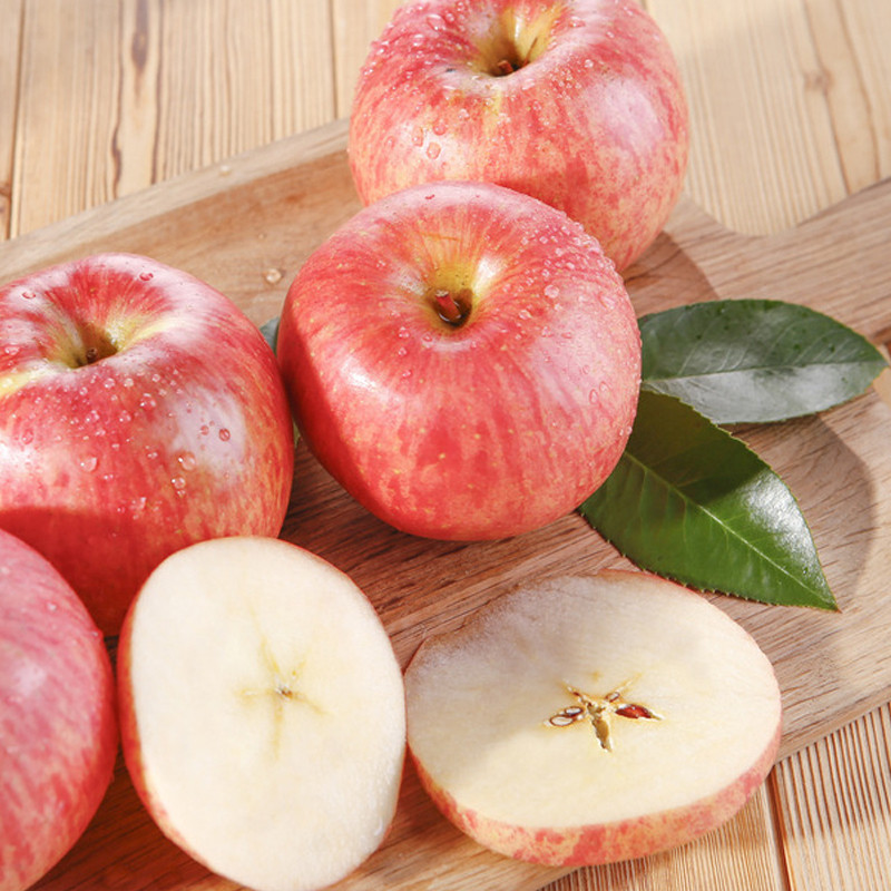 2016年 烟台栖霞红富士 果园直发 新鲜苹果3斤