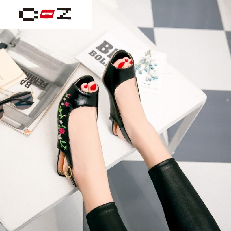 CZ潮流品牌夏季韩版女鞋时尚低跟绣花鞋韩国