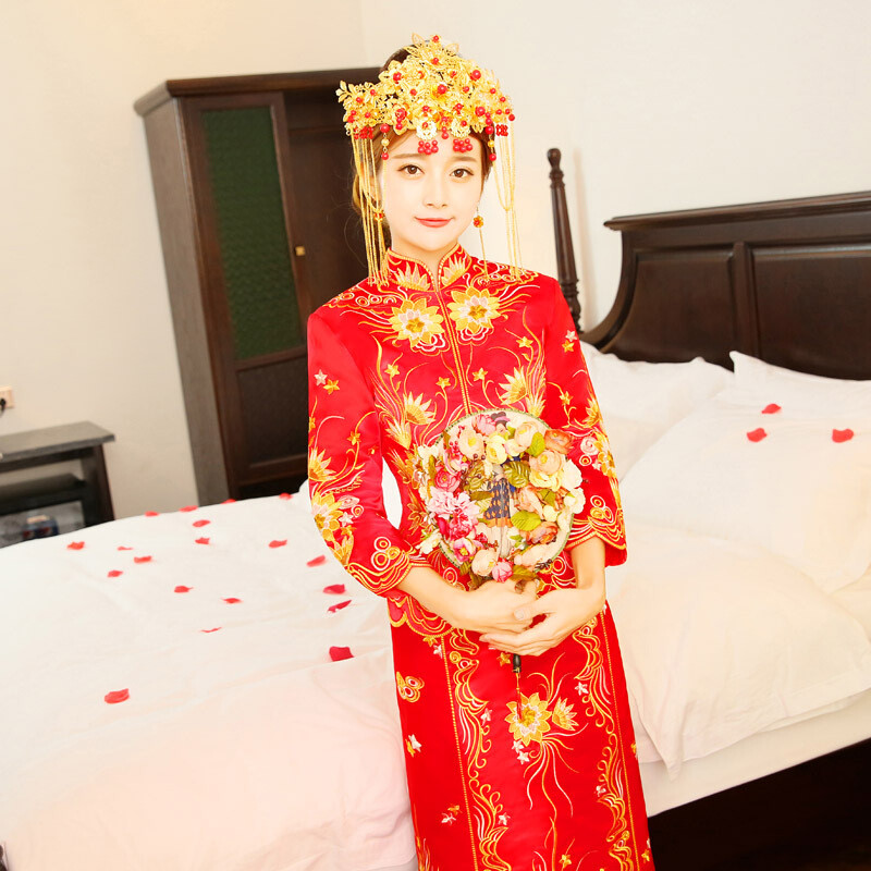 斯妍2016新款秀禾服喜服新娘中式结婚礼服嫁