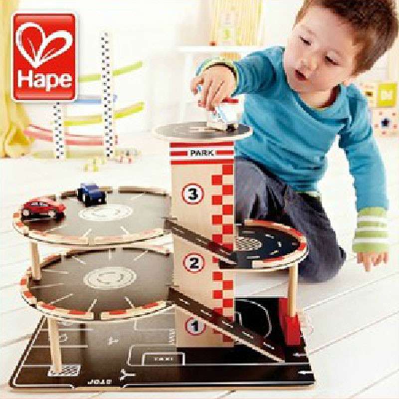 Hape 停车场 E3002