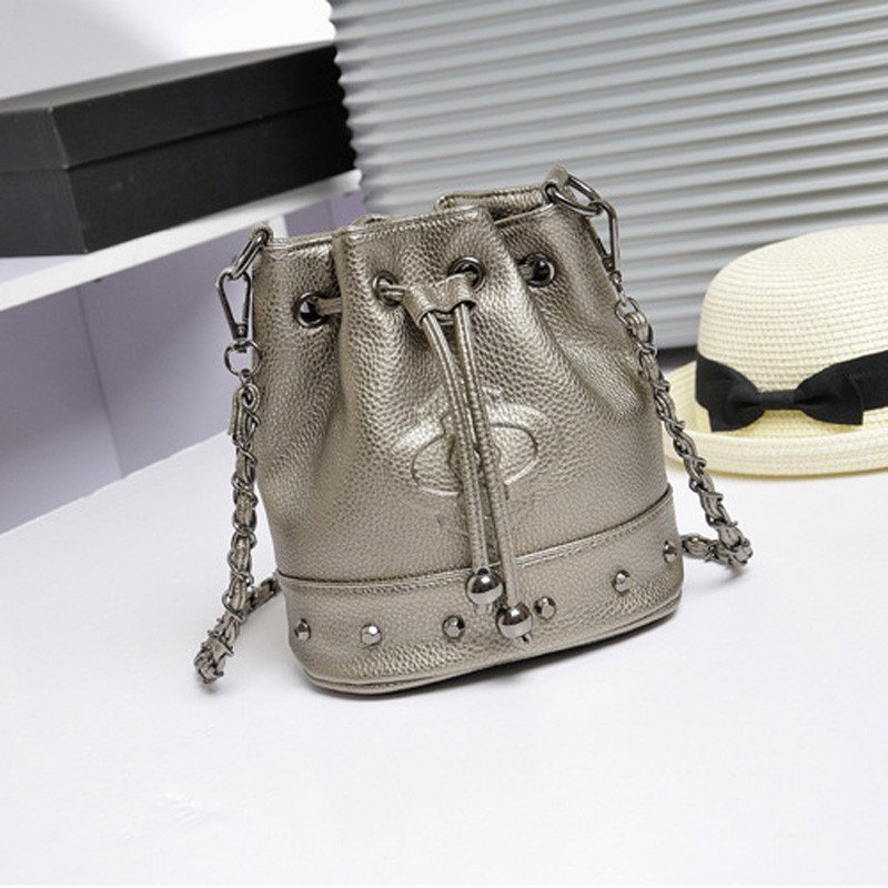 薇思黛 2016新款 韩版时尚潮流水桶包链条小包女包单肩包斜挎包 银色