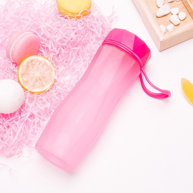 康酷时尚莹彩随手杯 韩版学生户外带盖茶杯提绳潮流便携防漏水杯 红色