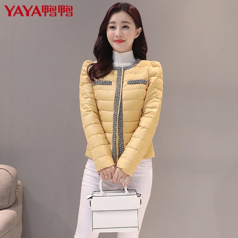 鸭鸭秋冬新品短款羽绒服女修身圆领加厚纯色羽绒外套 潮B-2465_LHP47 175/96A 土黄