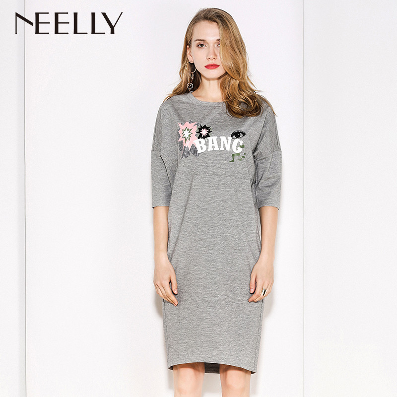 Neelly/纳俪2017新秋款字母花朵宽松连衣裙 L 灰色
