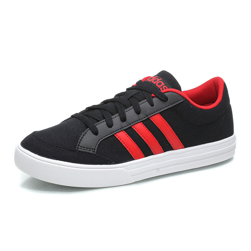 Adidas/阿迪达斯 男鞋 时尚运动鞋低帮耐磨透气休闲鞋 BB9641 黑色 42.5码