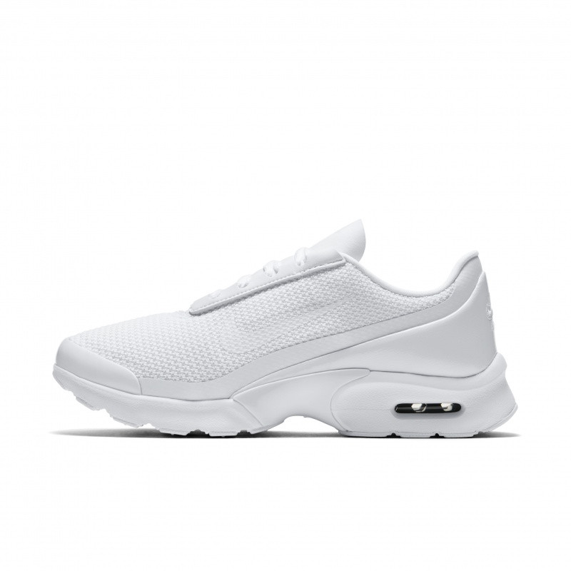 NIKE(耐克)2017新款女子运动休闲鞋透气轻便舒适跑步鞋896194-101 白/白/银灰色 38.5