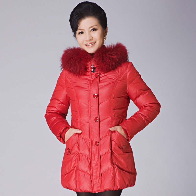 千仞岗2017秋冬新品中老年妈妈装羽绒服短款貉子毛领单排扣Q-1748 055红色 160/S