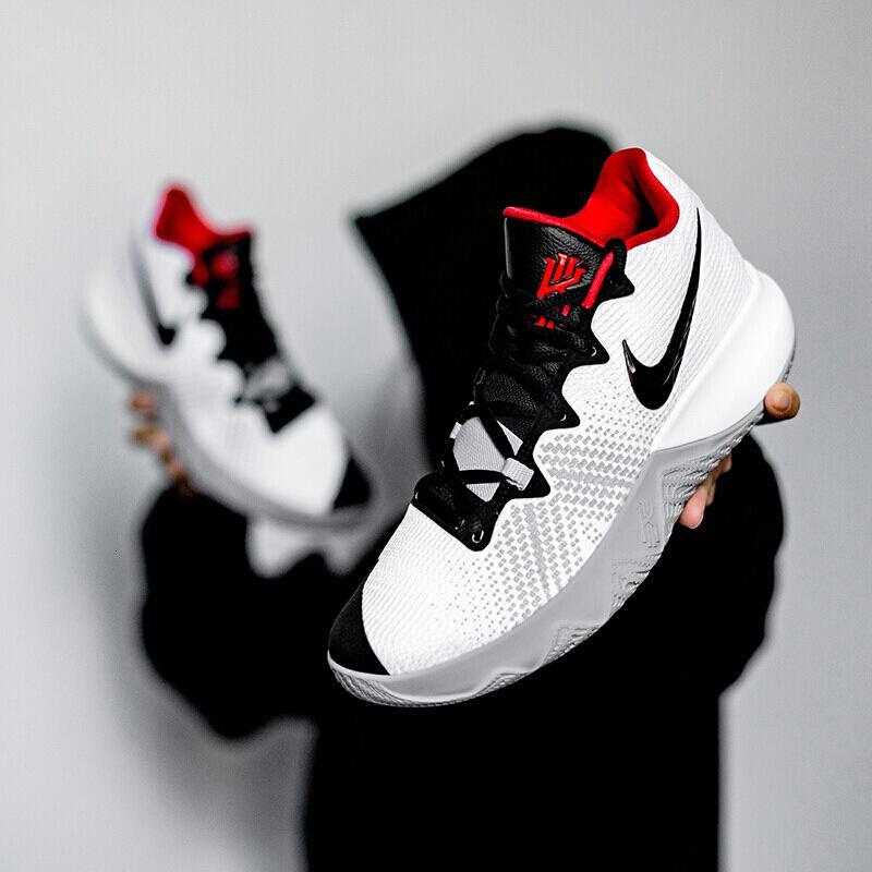NIKE耐克男鞋2018秋季新款运动鞋时尚休闲基础款训练户外耐磨透气篮球鞋AJ1935_2 詹姆斯场上实战靴AJ1935-102 42.5