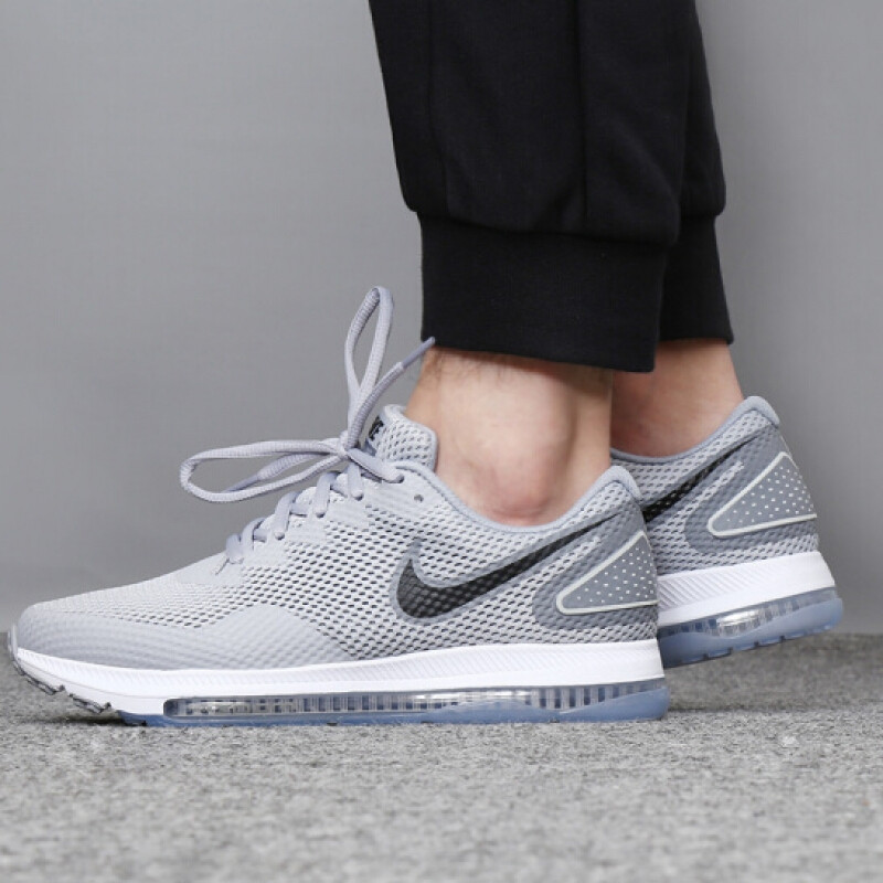 耐克（NIKE）运动男女款NIKE ZOOMALLOUTLOW2气垫透气缓震训练跑步鞋AJ0035 AJ0035-009（男） 11（男/45码）