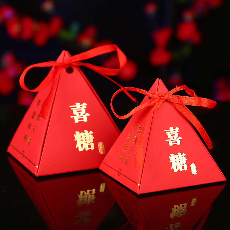 思泽 结婚用品婚礼道具创意丝带包装纸盒子婚宴喜糖盒三角糖果盒 大号喜糖款100个
