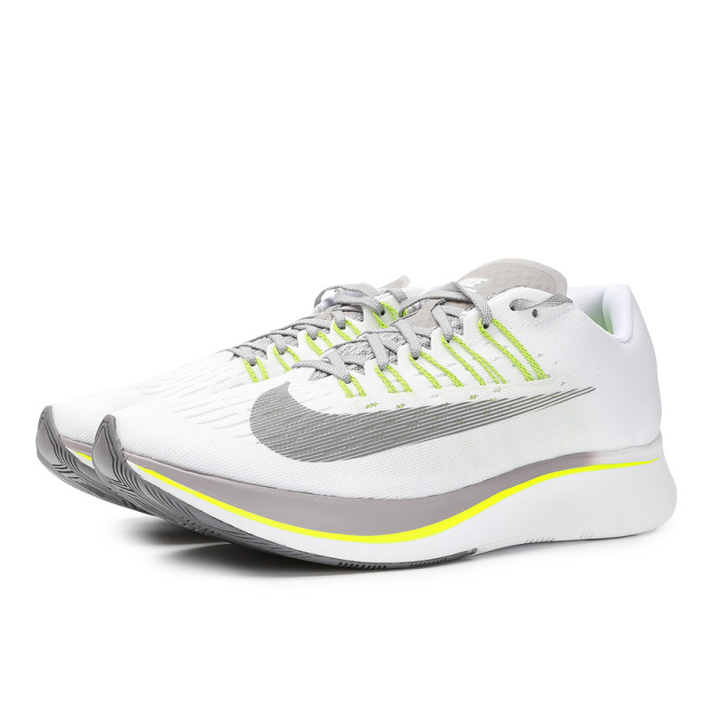 Nike耐克2018年新款男子NIKE ZOOM FLY跑步鞋880848-101 白/枪灰黑/大气灰/荧光黄 40码