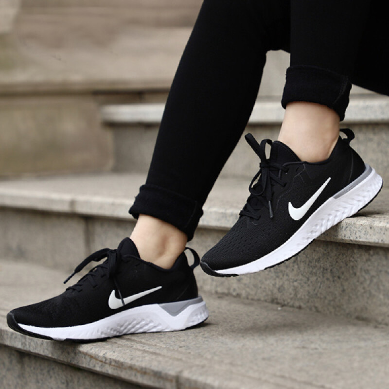 Nike耐克运动户外2018年夏季女款透气跑步鞋减震轻便运动鞋AO9820 AO9820-001 6（女/36.5码）