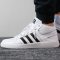 阿迪达斯(adidas)男女情侣款2018秋季运动鞋缓震透气休闲鞋板鞋BB9952 6（39码） B43859（男）