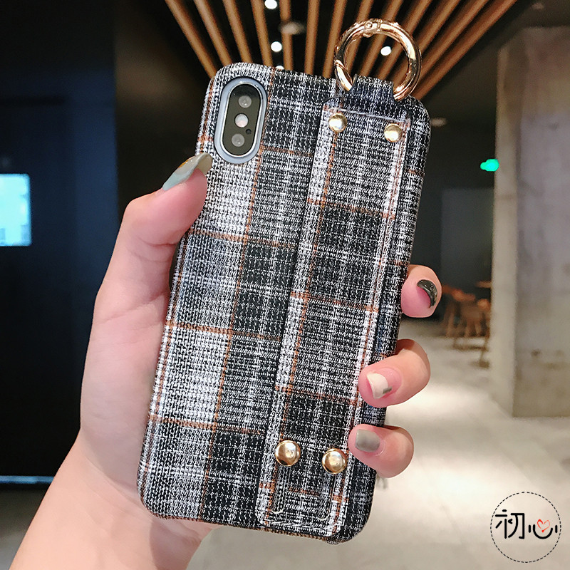 英伦风手腕带帆布格子iPhoneX/XS手机壳8plus苹果Xmax软壳7p女6sp 苹果XR腕带仿皮黑白格子三包边软壳
