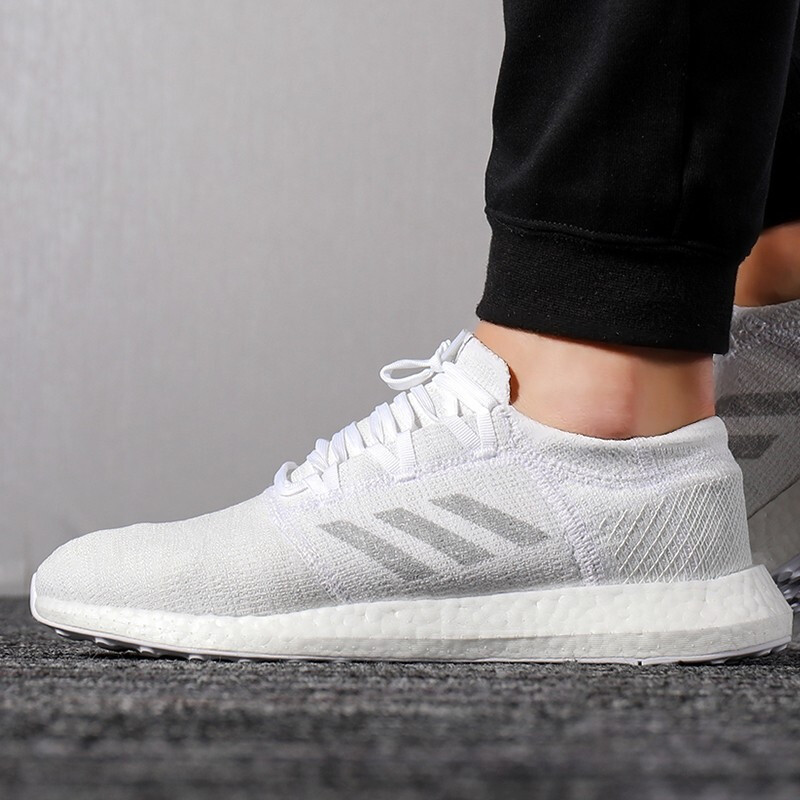 阿迪达斯（adidas）运动男女轻便透气缓震PureBOOST休闲跑步鞋AH2319 F35787（男） 9（43码）