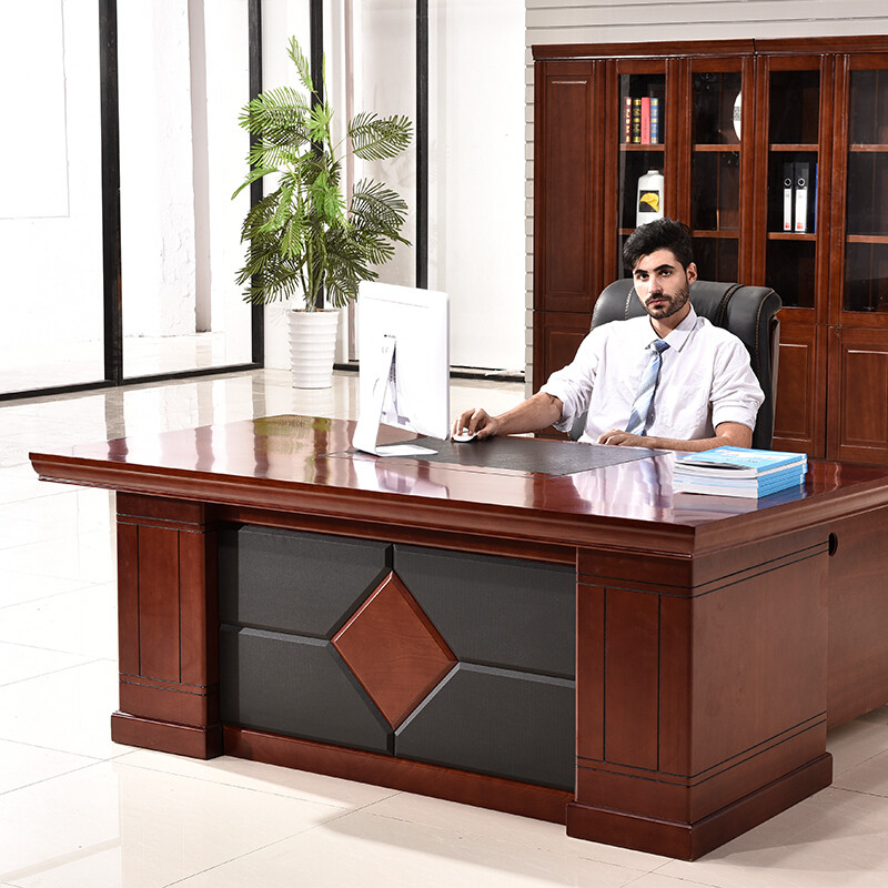 欧宝美办公家具老板桌总裁桌主管桌大班台办公桌油漆实木贴皮经理桌 1.8m