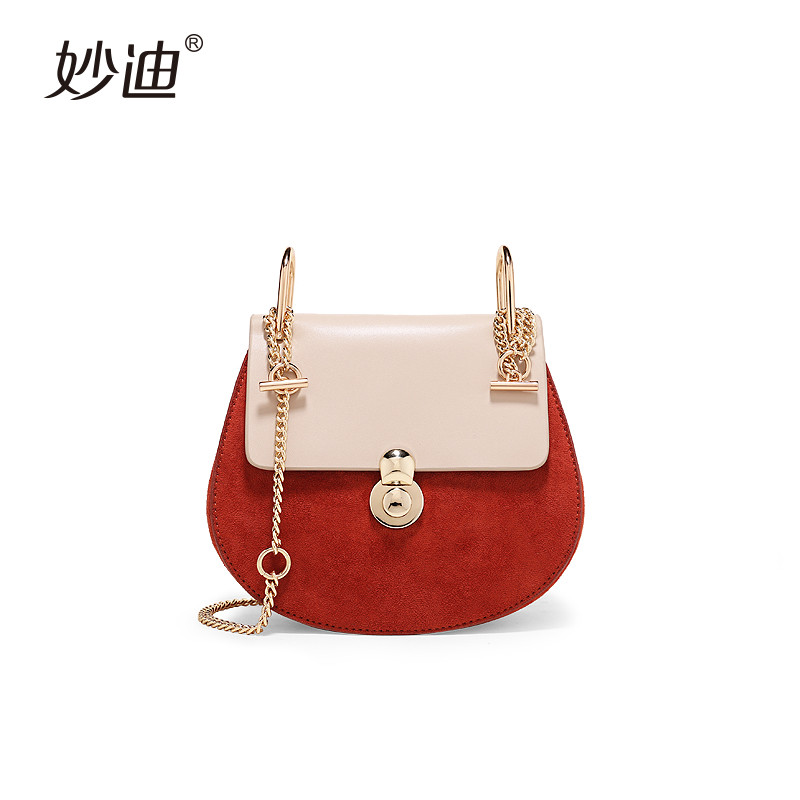 洋气拼色小猪马鞍包系列2019秋冬新款质感磨砂链条包女锁扣斜挎包 米白配橙红