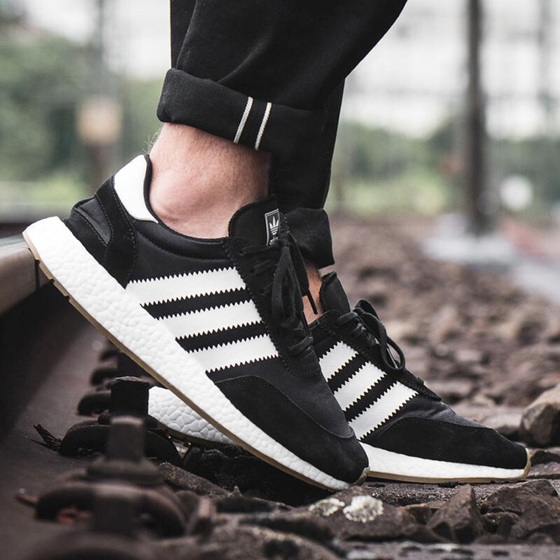 阿迪达斯（ADIDAS）男鞋女鞋BOOST运动鞋跑步鞋D97344 D97344（中性） 4（36.5码）