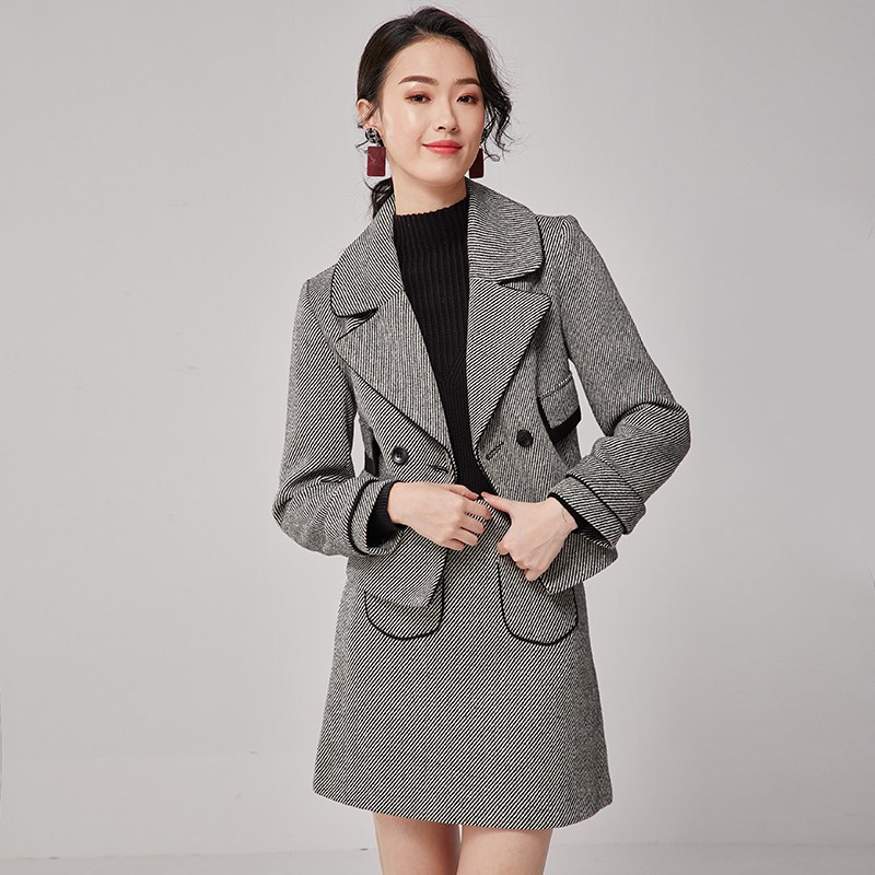 欧昵雪秋冬条纹呢子外套半身裙两件套女职业毛呢时尚套装 L 黑色