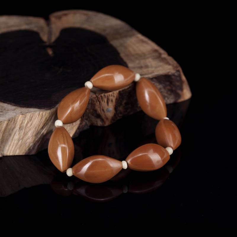 沐恩 天然橄榄核精雕 三花三棱 手串素核素珠菱形 0652