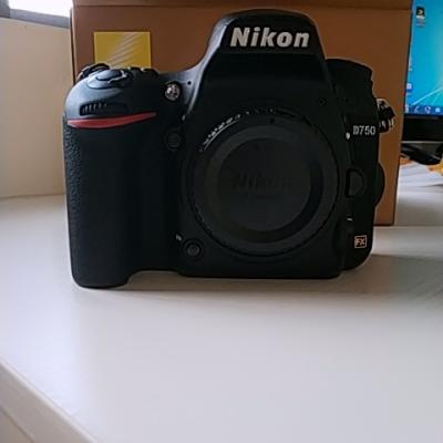 尼康(Nikon) D750 全画幅数码单反相机 单机 机身 单反单机身 2432万 礼包版晒单图