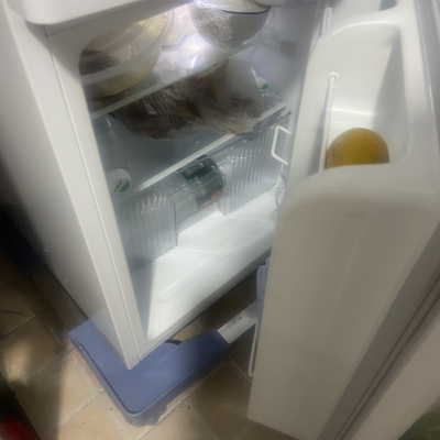 美的(Midea)88升迷你双开门小冰箱租房宿舍办公室小型家用双温可冷冻冷藏节能环保省电低耗低音BCD-88CM晒单图