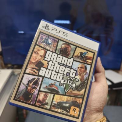 索尼(SONY)PS5 全新游戏光盘侠盗猎车手5 三男一狗给他爱5 GTA5 中文字幕港版【价格图片品牌报价】-苏宁易购, image size:400x400