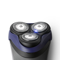 飞利浦（PHILIPS）电动剃须刀 全身水洗 刮胡刀 S3590/06