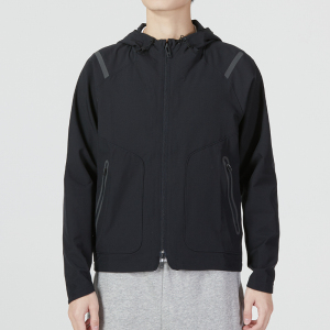 安德玛(UNDERARMOUR)外套男新款运动服健身训练跑步锻炼休闲服梭织连帽夹克1387992-310 ZP