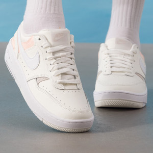 耐克(NIKE)女鞋新款时尚潮流户外休闲鞋耐磨透气低帮休闲鞋板鞋DX9176-120 ZP