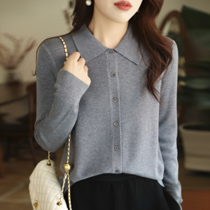 年春秋新款精纺羊毛翻领针织开衫长袖女纯色宽松百搭气质上衣