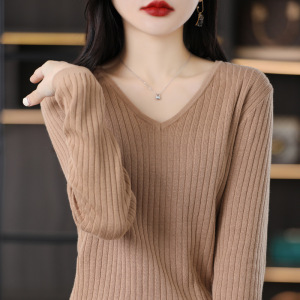 春秋棉线长袖针织衫女V领套头洋气上衣宽松抽条打底衫毛衣
