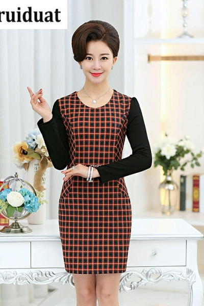 Kruidvat2017春季新款春装连衣裙中长款长袖打底中年妇女修身显瘦Z018