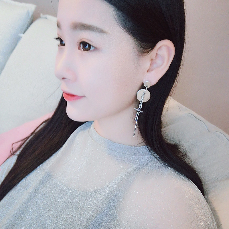 吊坠长款大耳环女气质百搭夸张耳钉耳坠耳饰品送女朋友老婆生日礼物