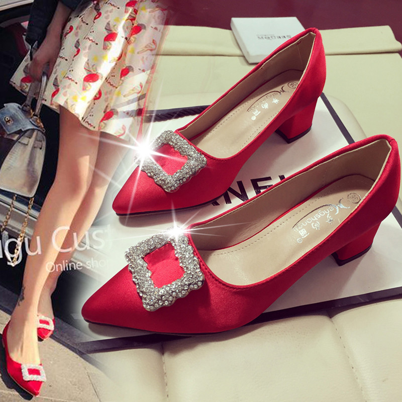 娉语天天特价结婚鞋红色高跟鞋女士工作鞋粗跟秋季中式新娘鞋水钻单鞋