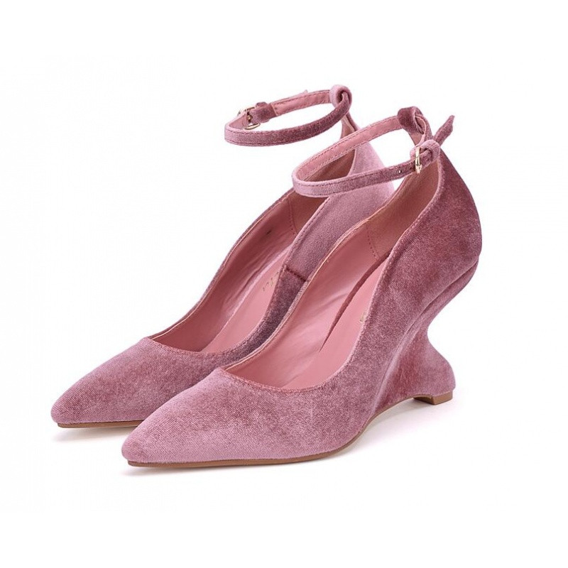 2017女秋季杨幂同款高跟鞋新款尖头异形跟单