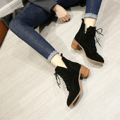 秋冬新款系带马丁靴女学生英伦风粗跟磨砂短靴高跟单靴子