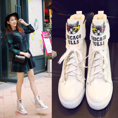 内增高短靴高跟休闲运动厚底学生冬季加绒小白鞋40大码女鞋41-43