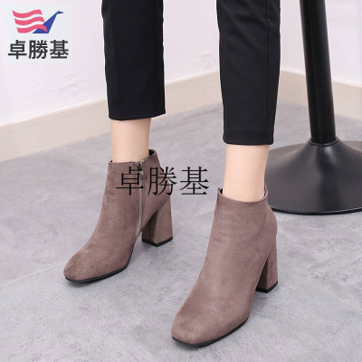 马丁靴女秋冬季新款韩版时尚女士短靴粗跟高跟踝靴百搭绒面单靴