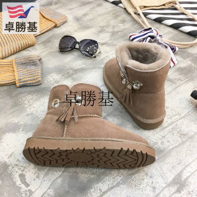 雪地靴冬新款羊毛混纺绒短靴流苏吊坠短筒靴保暖靴棉靴毛毛靴
