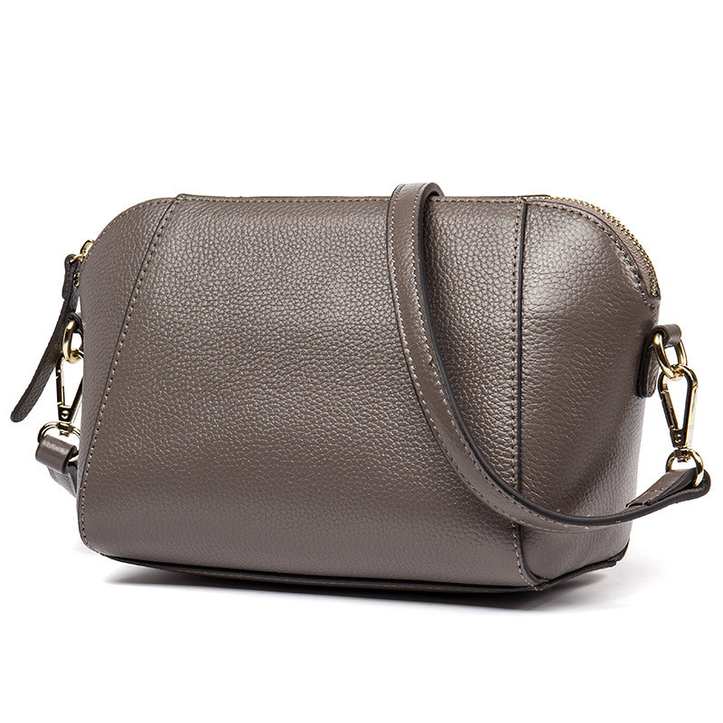 时尚女性二层牛皮单肩包斜跨包百搭小包
